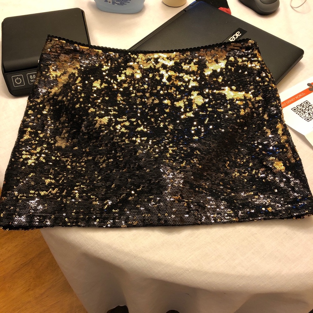 Forever 21 Black and Gold Sequin Mini Skirt